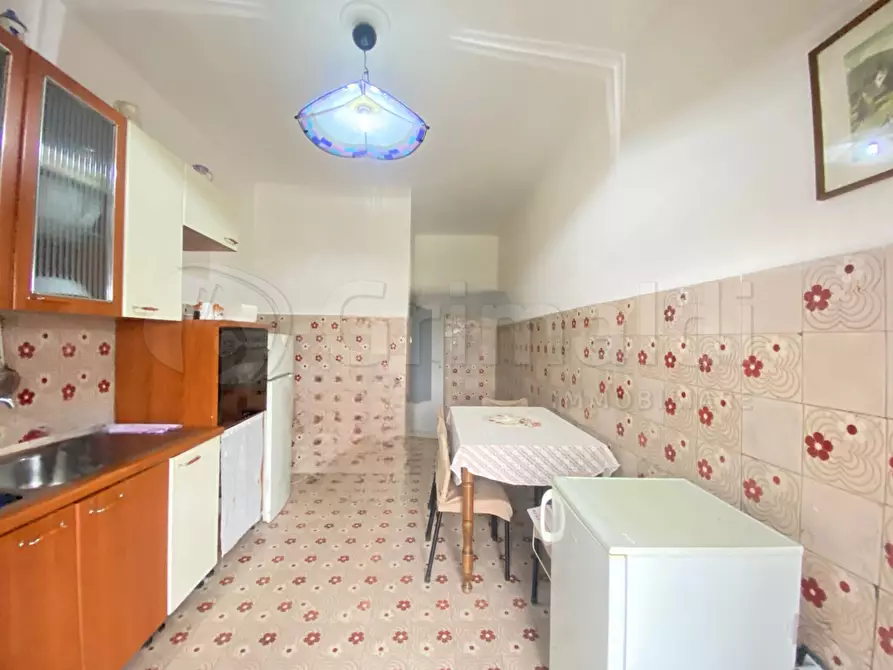 Immagine 2 di Trilocale in vendita  a Castel Volturno