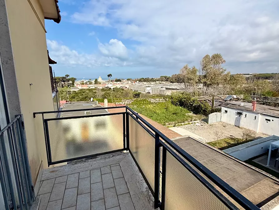 Immagine 18 di Trilocale in vendita  in Via dei Volsci 3 a Anzio