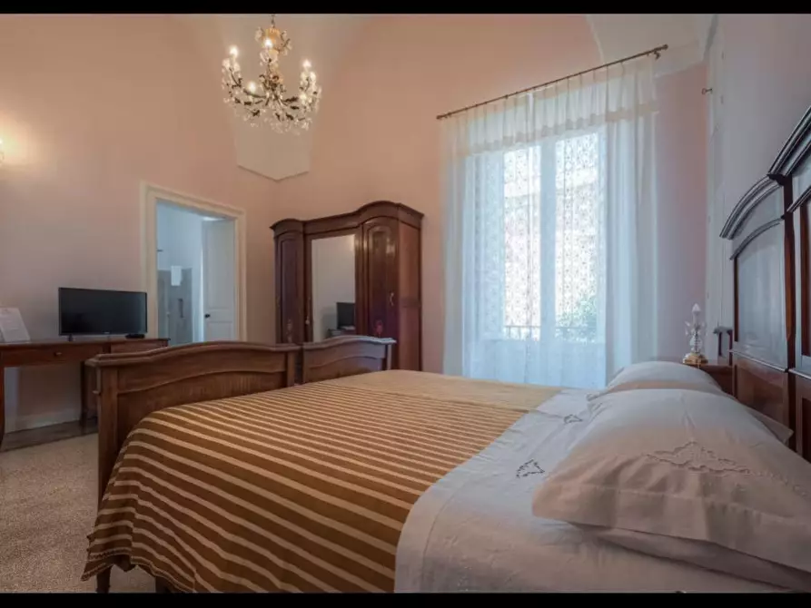 Immagine 33 di Palazzo in vendita  in via saverio de pace 3 a Nardo'