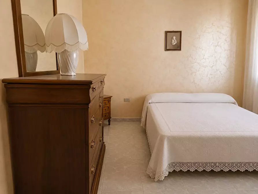 Immagine 11 di Appartamento in vendita  in Via Guido Rossa 11 a Torre Santa Susanna