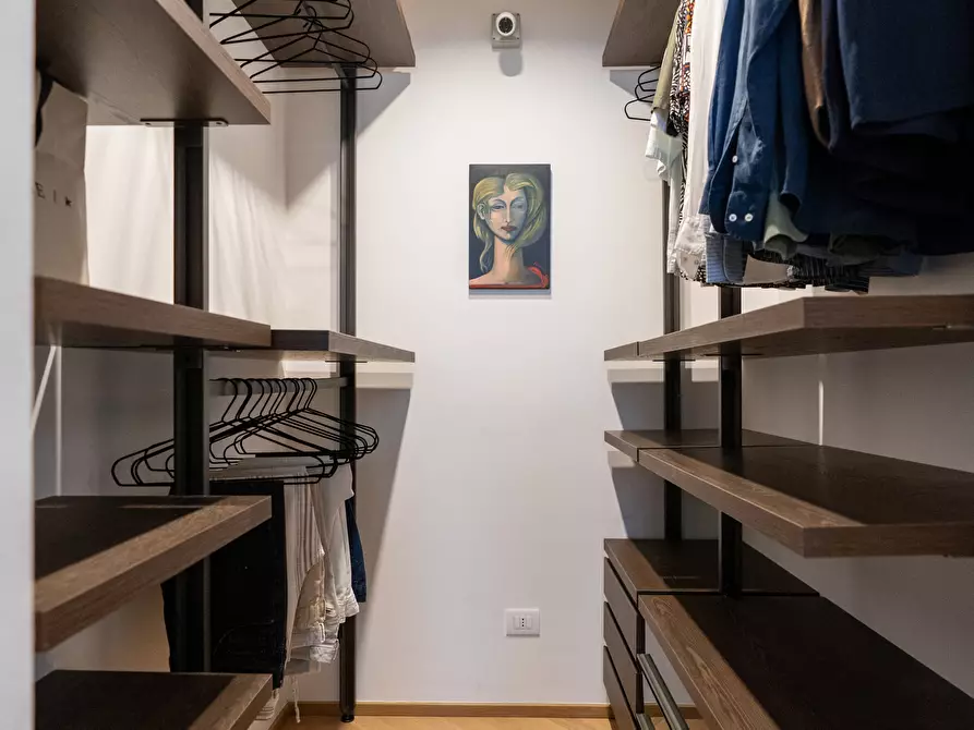 Immagine 40 di Bilocale in vendita  in Via Oronzo de Donno 5 a Lecce