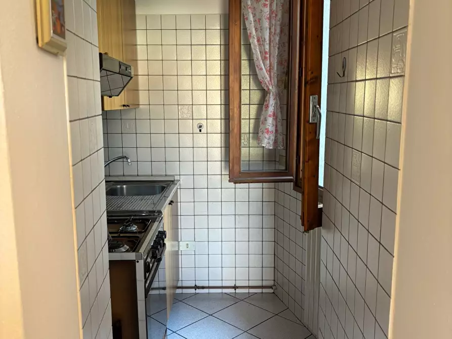 Immagine 12 di Appartamento in vendita  in Frazione Calozzo 128 a Pianello Del Lario