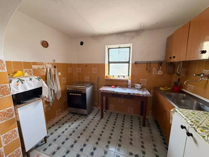 Immagine 21 di Villa in vendita  in Via Affile 12 a Nettuno