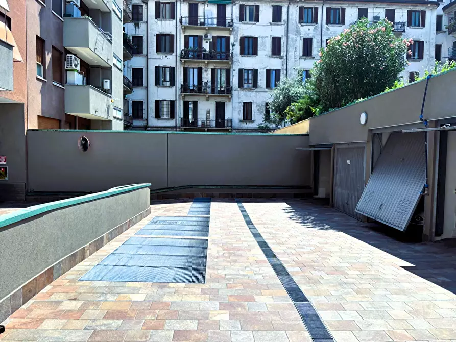 Immagine 4 di Garage in vendita  in Via Benedetto Marcello 5 a Milano
