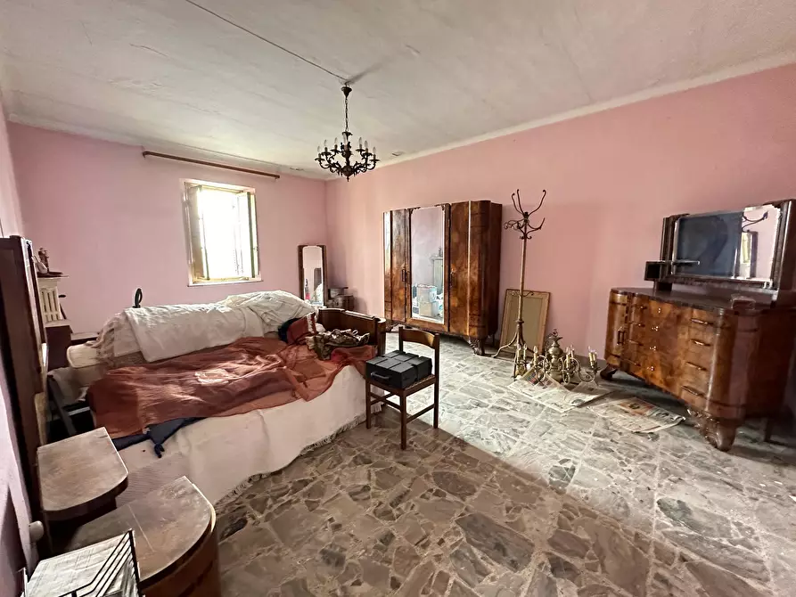 Immagine 29 di Palazzo in vendita  in Strada Provinciale ex Strada Statale 596 dei Cairo 14 a Vinzaglio