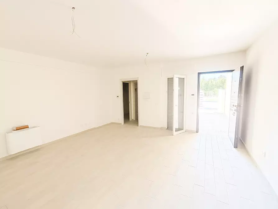 Immagine 5 di Bilocale in vendita  in Via Pietro Nenni 66 a Nettuno