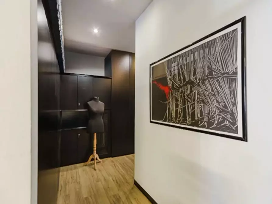 Immagine 8 di Quadrilocale in vendita  in Viale Paolo Onorato Vigliani 13 a Milano
