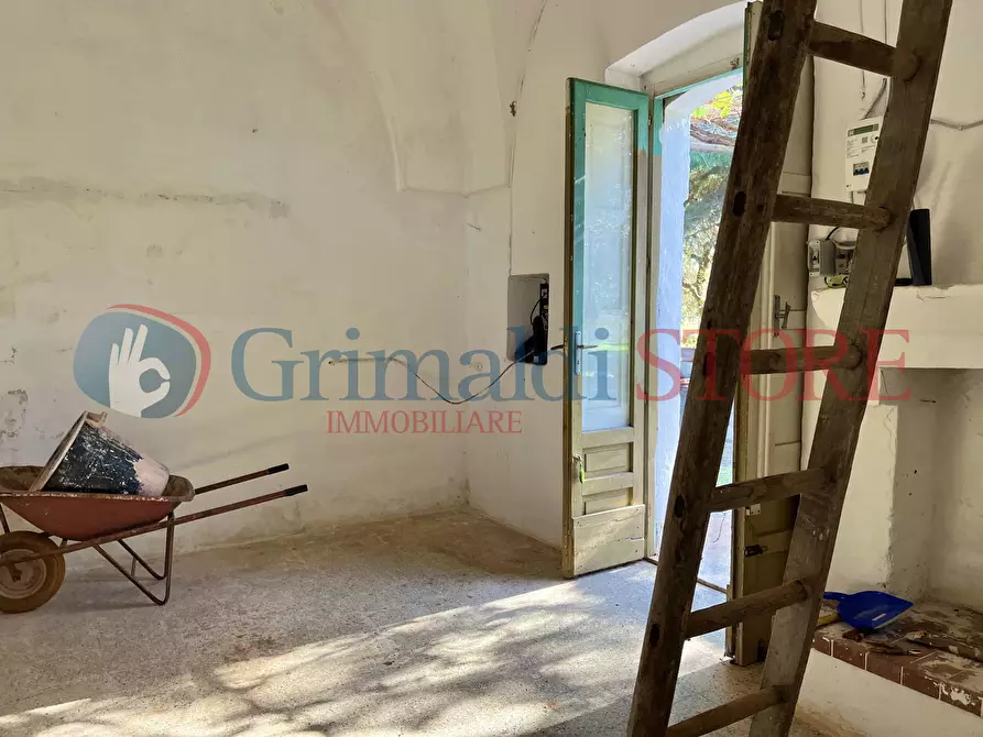 Immagine 26 di Rustico / casale in vendita  a San Vito Dei Normanni