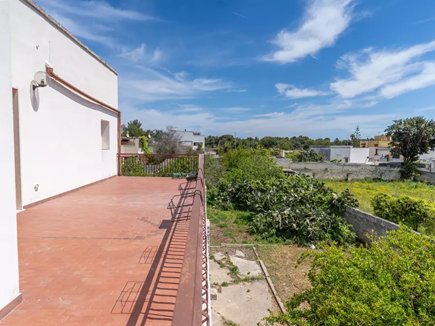 Immagine 80 di Villa in vendita  in Via Camaiore 2 a Lecce