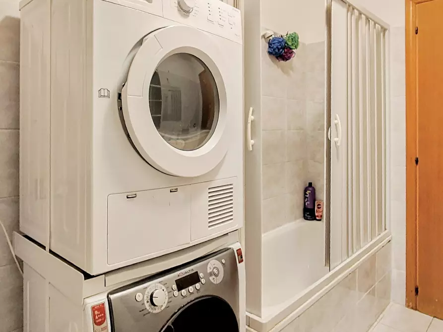 Immagine 14 di Bilocale in vendita  in Corso Italia 9 a Anzio