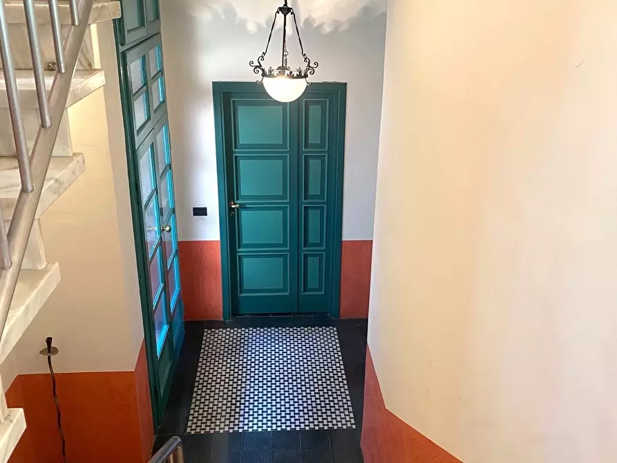 Immagine 45 di Quadrilocale in vendita  a Brunate