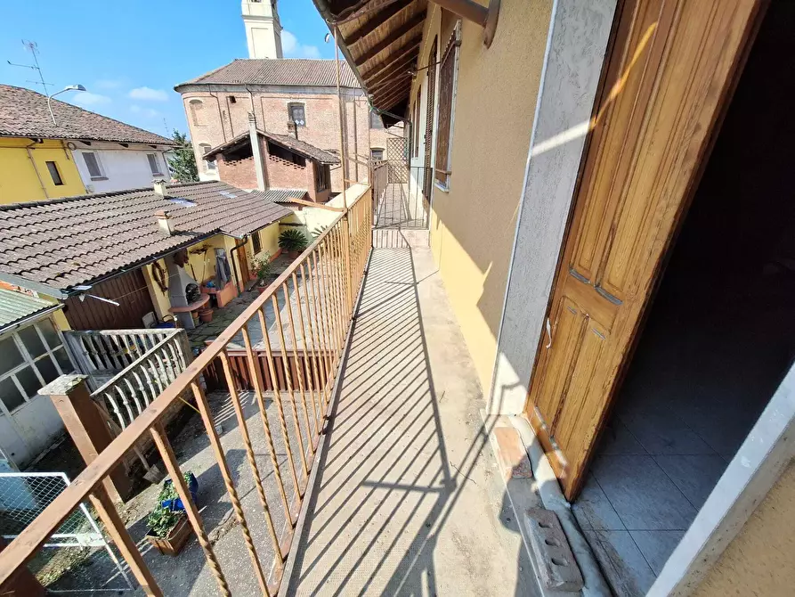 Immagine 3 di Casa indipendente in vendita  in Via Vittorio Veneto 5 a Prarolo