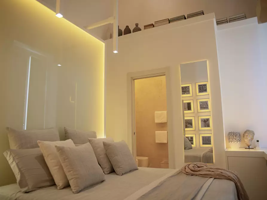 Immagine 112 di Casa indipendente in vendita  in Via Roberto Caracciolo 30 a Lecce