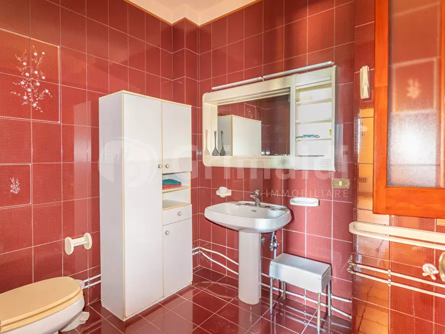 Immagine 15 di Villa in vendita  in Via Bella Pettinata 1 a Avola