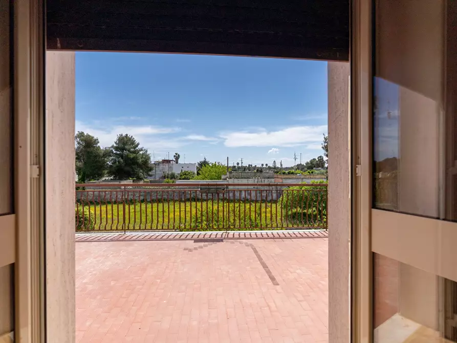 Immagine 79 di Villa in vendita  in Via Camaiore 2 a Lecce