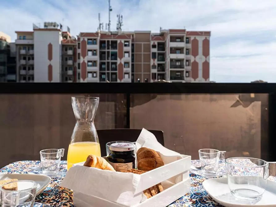 Immagine 14 di Quadrilocale in vendita  in Via Salvatore Matarrese 10 a Bari