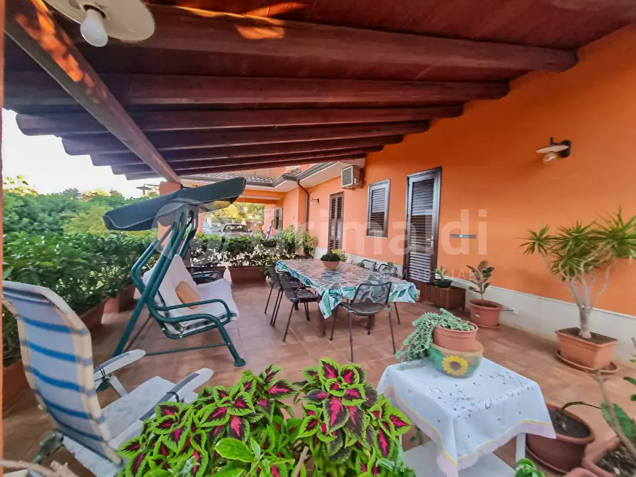 Immagine 33 di Villa in vendita  in Via delle Muse 39 a Siracusa
