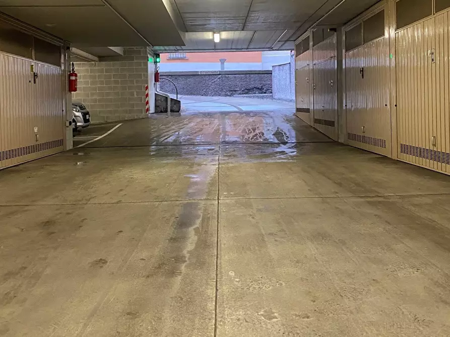 Immagine 15 di Quadrilocale in vendita  in Via XX Settembre 5 a Como