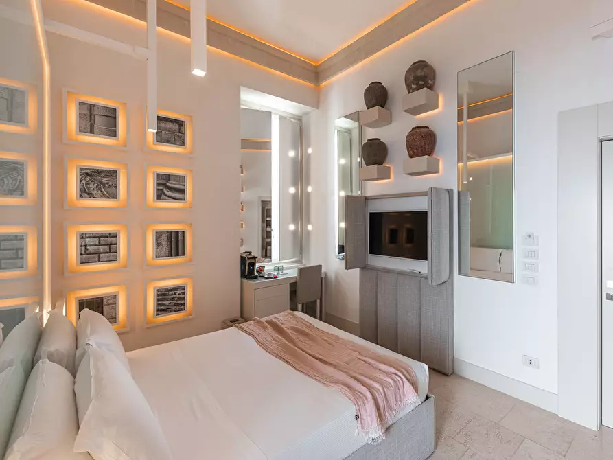 Immagine 59 di Casa indipendente in vendita  in Via Roberto Caracciolo 30 a Lecce