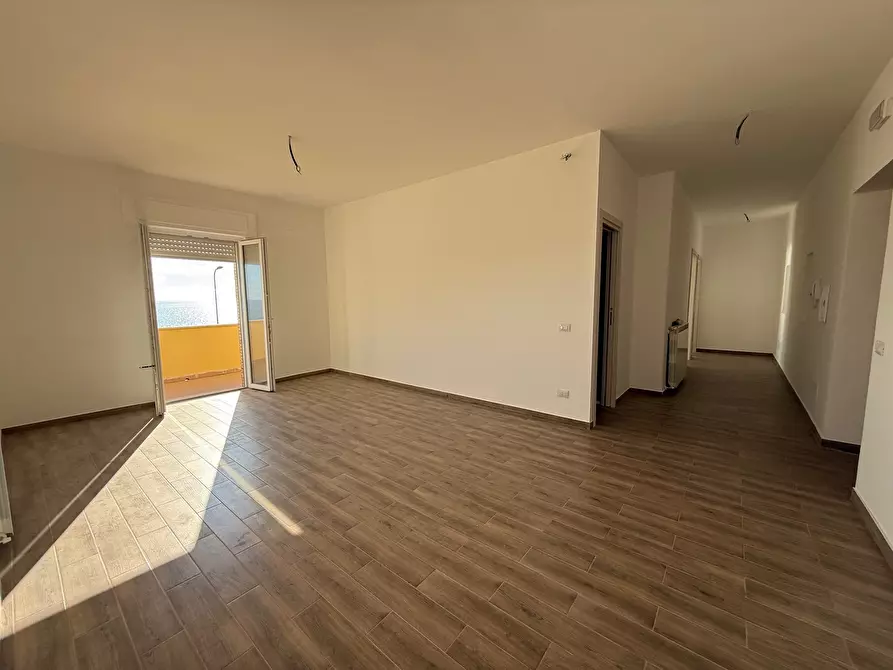 Immagine 12 di Trilocale in vendita  in Viale Virgilio 42 a Anzio