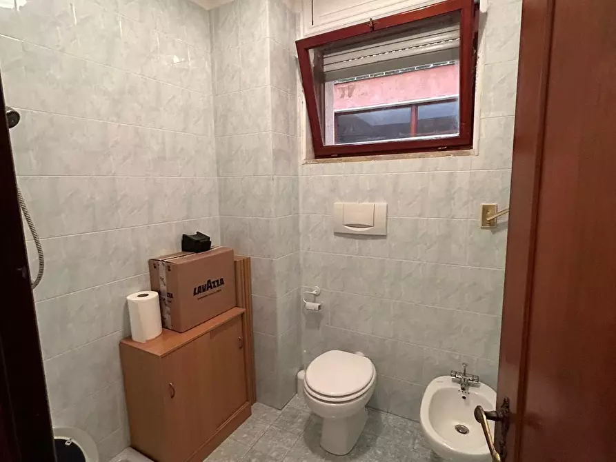 Immagine 9 di Quadrilocale in vendita  in Via Imperatore Adriano 11 a Lecce