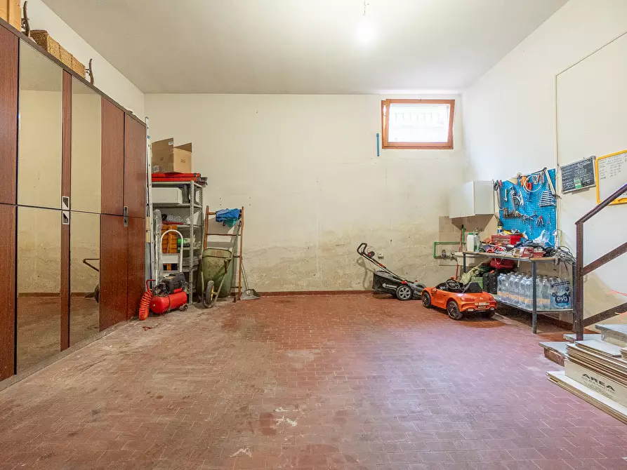 Immagine 65 di Villa in vendita  in Via Moricone a Albano Laziale