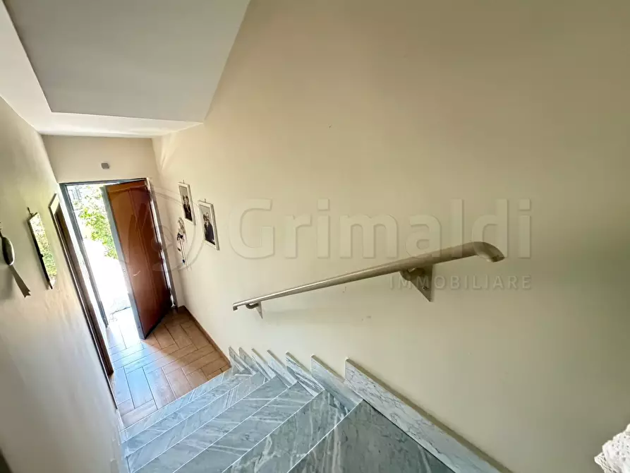 Immagine 8 di Villa in vendita  a Villaricca