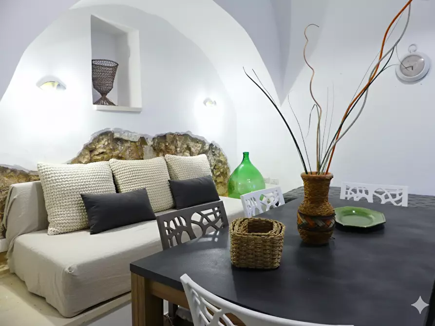 Immagine 2 di Casa indipendente in vendita  in Corte Corradino di Svevia 1 a Parabita