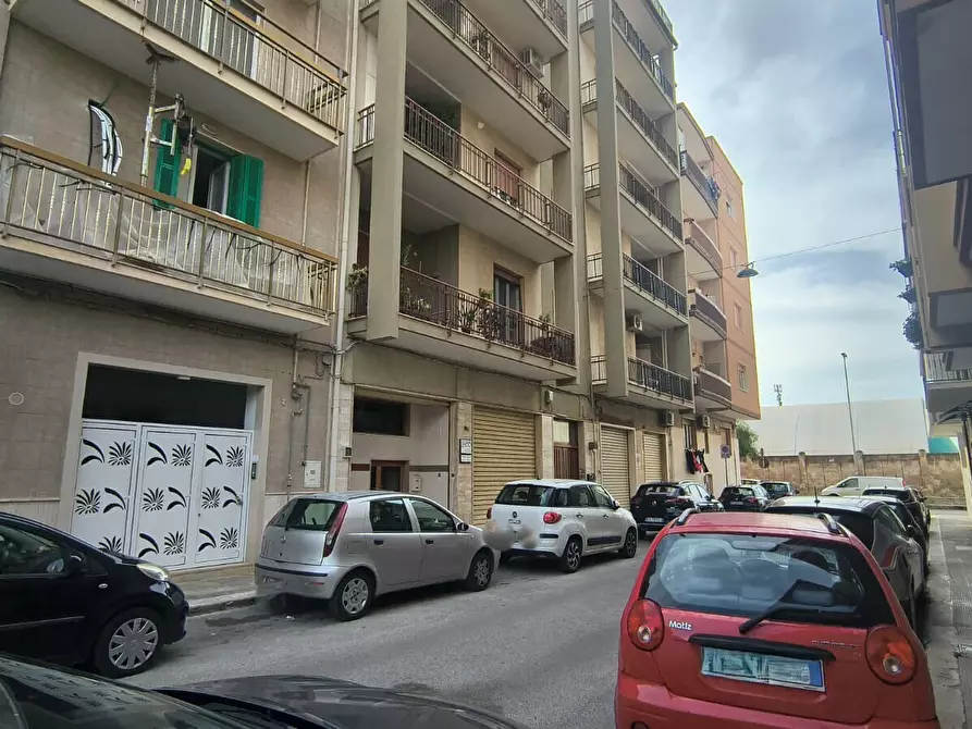 Immagine 4 di Ufficio in vendita  in Via Muciaccia a Monopoli