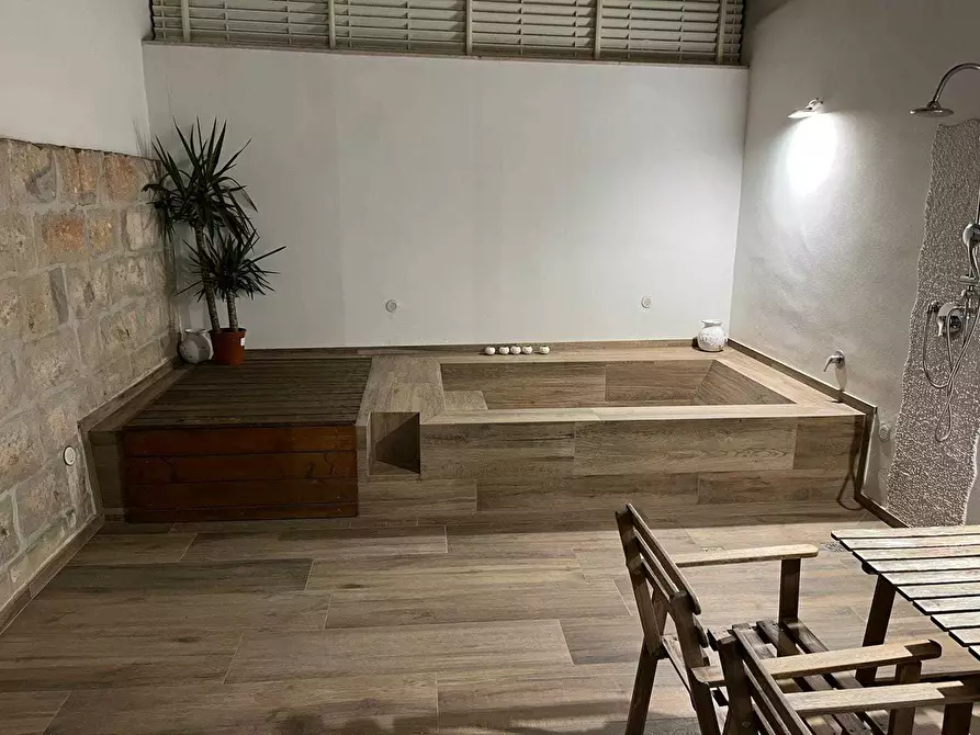 Immagine 13 di Casa indipendente in vendita  in Via Guglielmo Oberdan a Monopoli