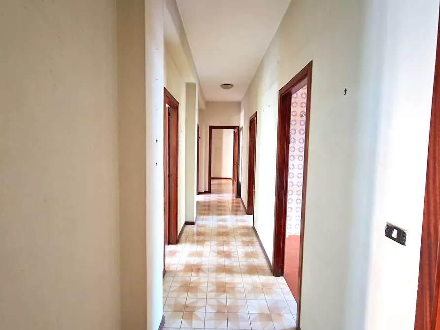 Immagine 36 di Quadrilocale in vendita  in Via Dei Due Principati 216 a Avellino