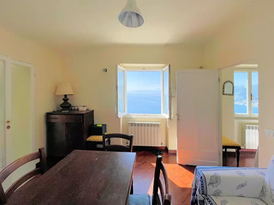 Immagine 15 di Porzione di casa in vendita  a Camogli