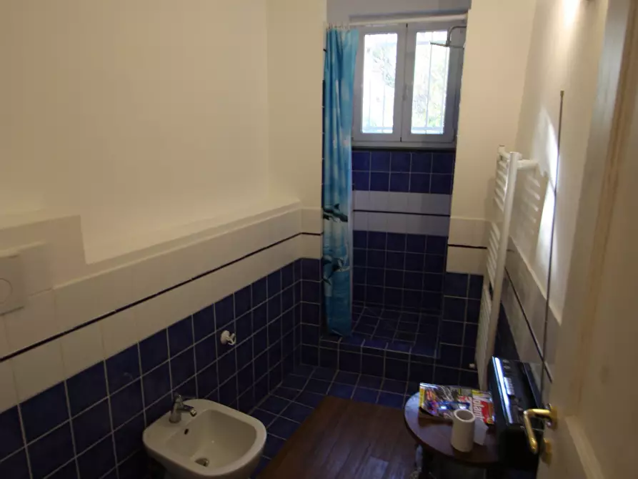 Immagine 28 di Casa indipendente in vendita  a Recco