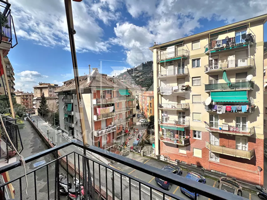 Immagine 3 di Trilocale in vendita  in Via Vecchia Vastato 16 a Recco