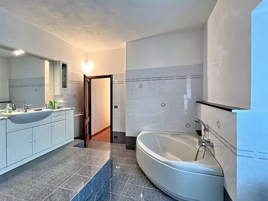 Immagine 19 di Casa indipendente in vendita  in Via Cappelletta 37 a Avegno