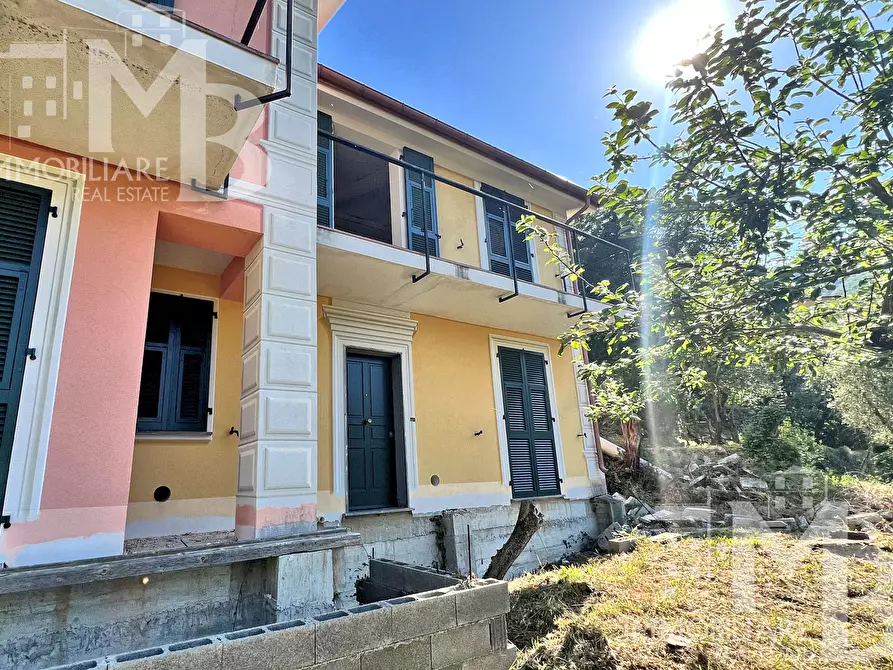 Immagine 4 di Casa indipendente in vendita  in Via Posato 19 a Avegno