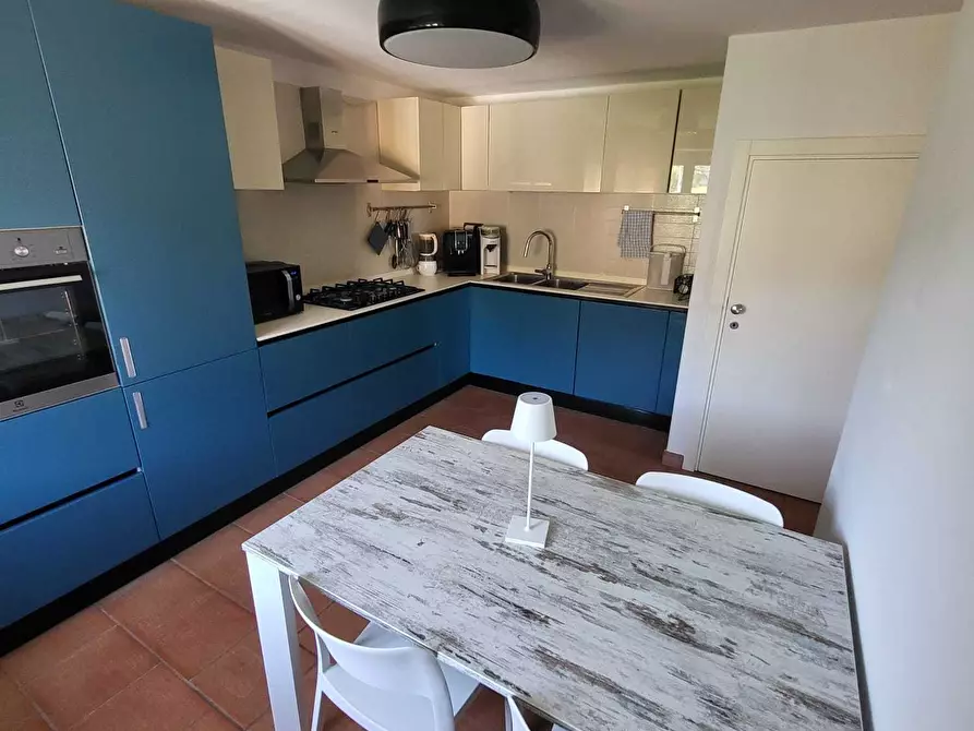 Immagine 21 di Quadrilocale in vendita  a Santo Stefano Di Magra