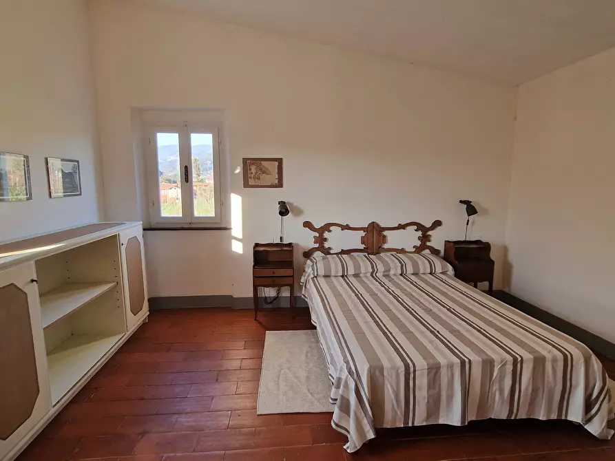 Immagine 14 di Bilocale in affitto  a Sarzana