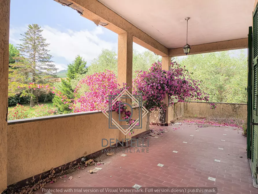 Immagine 17 di Porzione di casa in vendita  a Ameglia