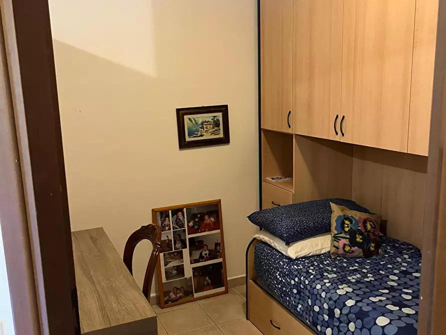 Immagine 3 di Bilocale in vendita  in Via Ameglia a Arcola