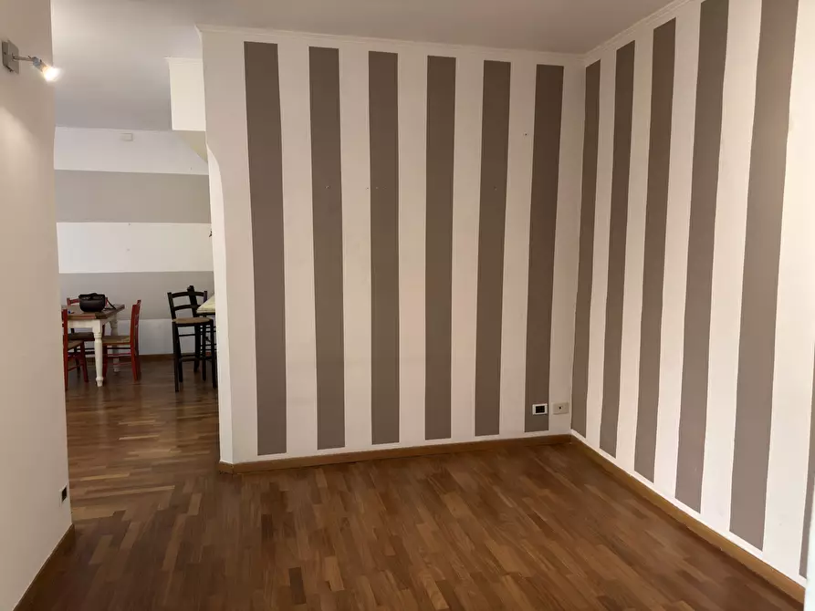 Immagine 2 di Quadrilocale in affitto  a Sarzana