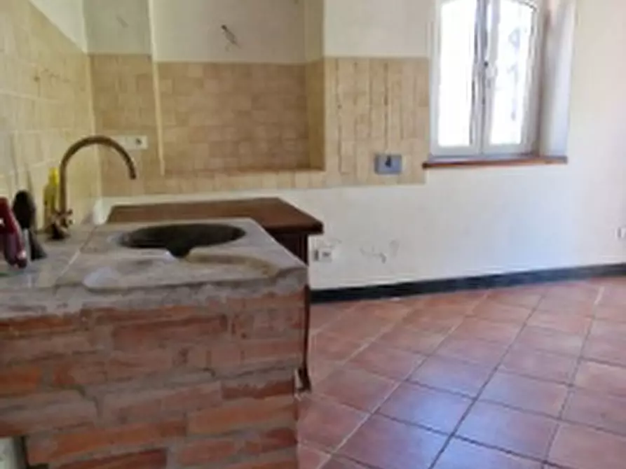 Immagine 7 di Casa indipendente in vendita  a Ameglia