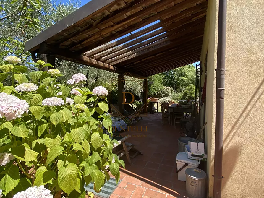 Immagine 6 di Rustico / casale in vendita  a Ameglia