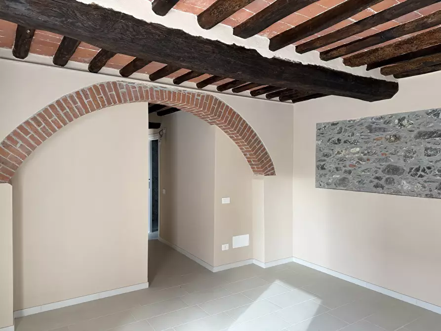 Immagine 1 di Quadrilocale in vendita  a Sarzana
