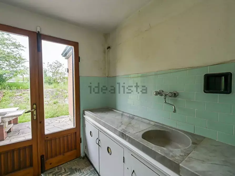 Immagine 15 di Casa bifamiliare in vendita  a Sarzana