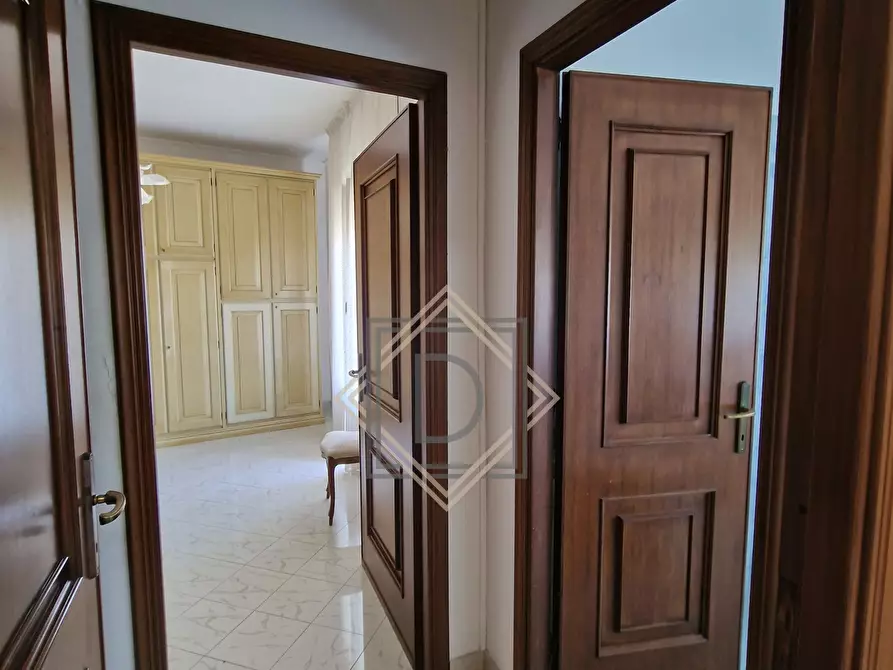 Immagine 12 di Quadrilocale in vendita  a Sarzana