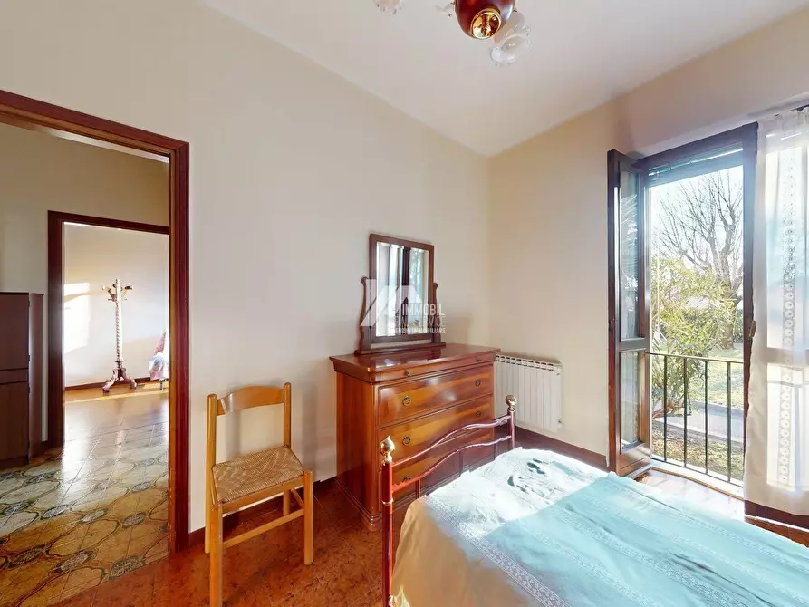 Immagine 10 di Trilocale in vendita  a Brescia