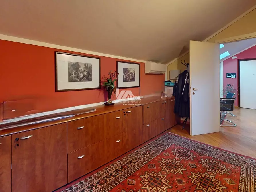 Immagine 14 di Trilocale in vendita  in Via Lattanzio Gambara 75 a Brescia