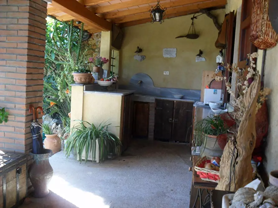 Immagine 8 di Casa indipendente in affitto  a Pietrasanta