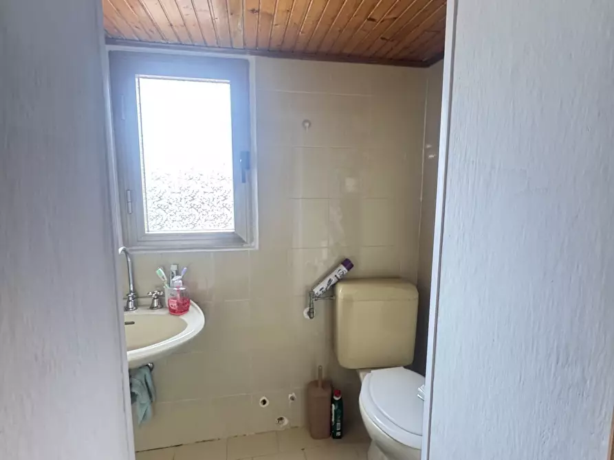 Immagine 26 di Quadrilocale in vendita  a Massa